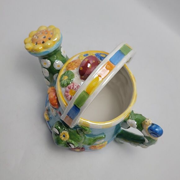 WCL Porcelain Frog Floral Mushrooms Ceramic Watering Can With Planter And Basket - Picture 6 of 16